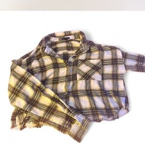 Justify Women’s Cropped Plaid Shirt in Yellow and Brown